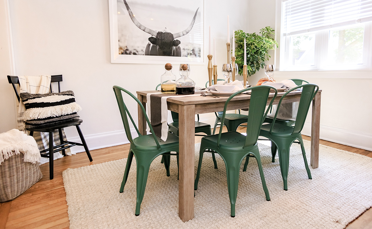 Blog5_1240x764_02.jpg Dining chair, dining room, green chair, black chair, metal chair, dining table, wood table